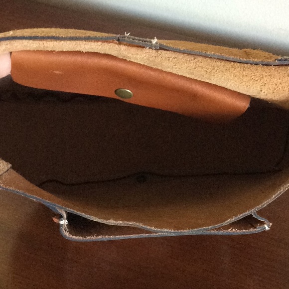 Patricia Nash Barcelona Italian Leather Saddle Bag - Picture 8 of 11